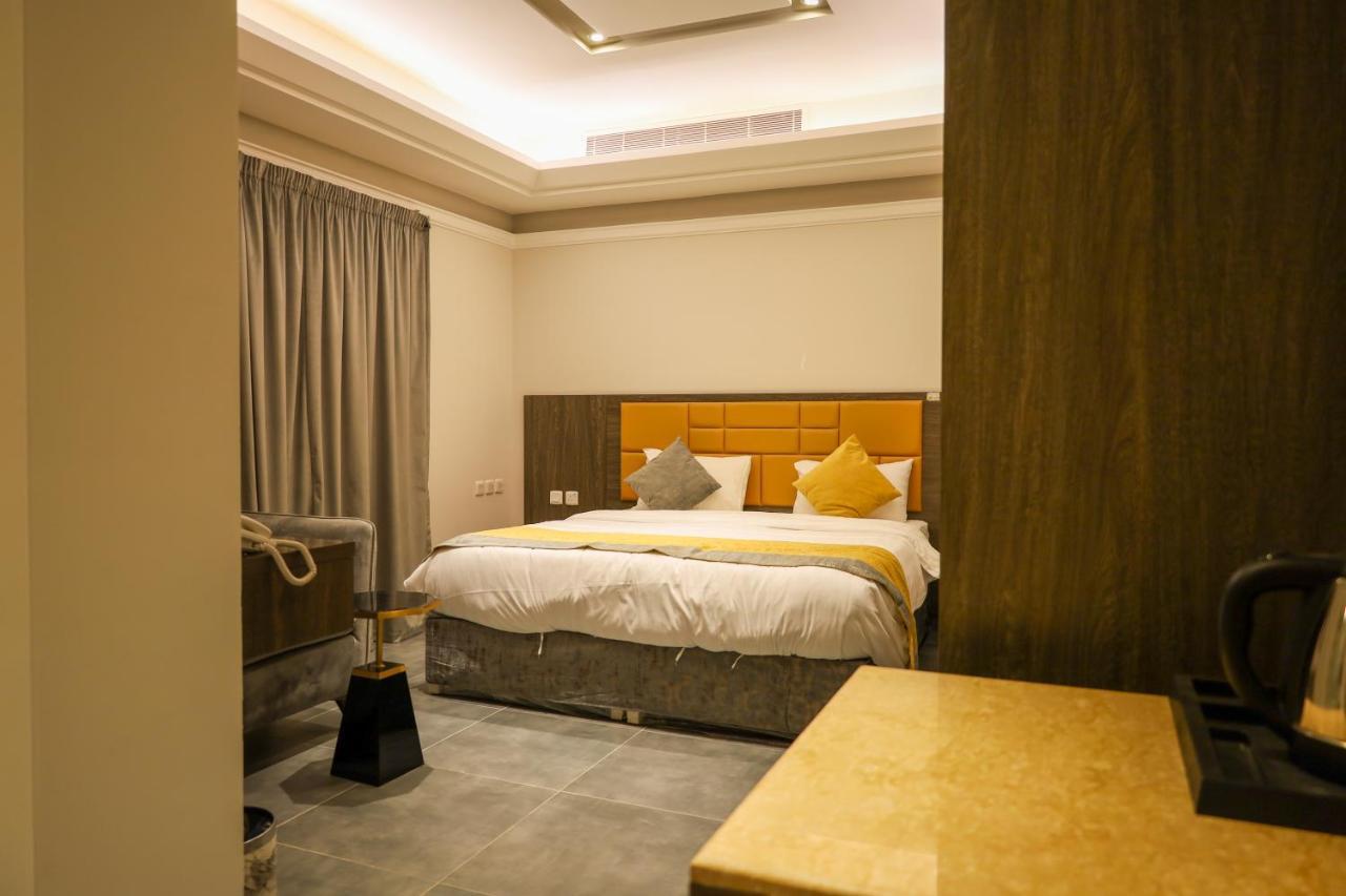 Tura Residence Riadh Exterior foto